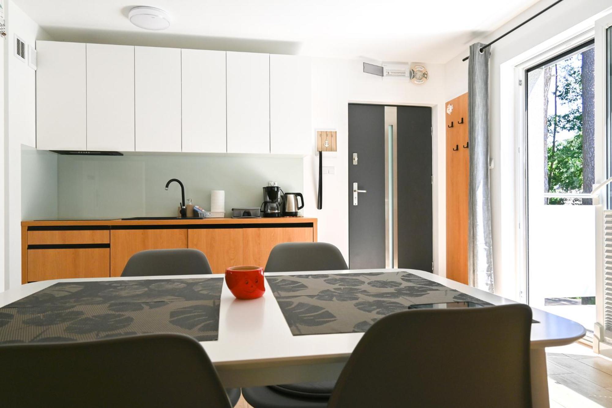 Komfortowy Apartament Dwupoziomowy W Cichej Okolicy Pobierowo Exterior foto